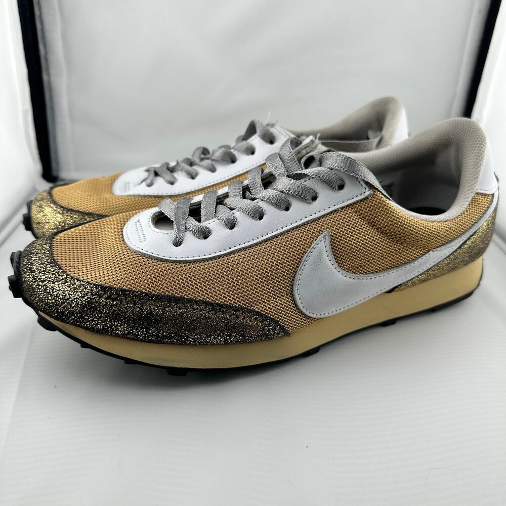 Nike Women's Gold and Silver Retro Runner Sneakers